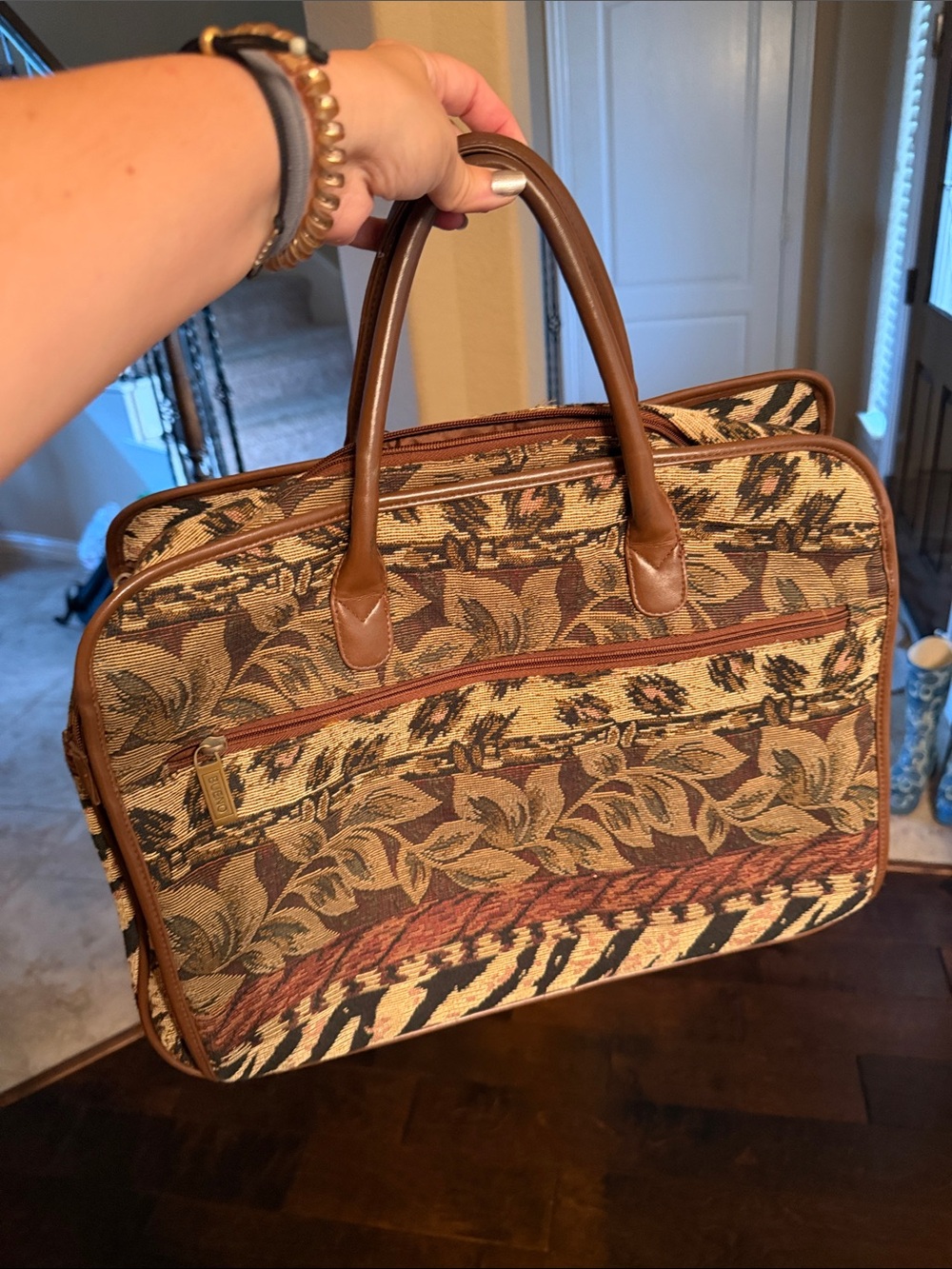 Bueno tapestry bag *missing shoulder strap